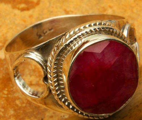 NATURAL RUBY STERLING SILVER RING SIZE 7 1/2