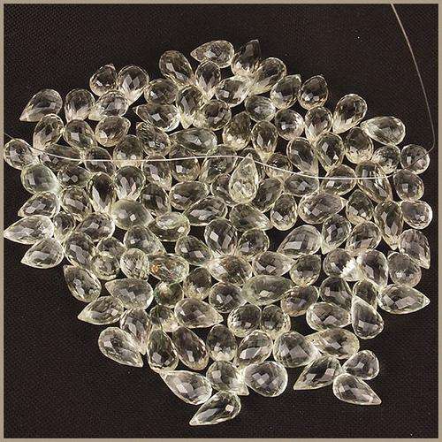 565 CTS/122 PCS SPARKLING NATURAL GREEN AMETHYST DRILLED BRIOLETTES. 122 PIECES SOLD INDIVIDUALLY