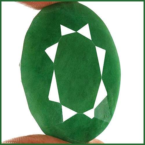 STUNNING HUGE GREEN OVAL CUT NATURAL EARTH MINED EMERALD****177.00 CTS****