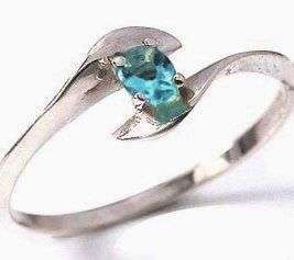 Size 6 / M - Brand New Petite Ring with 0.15ct Blue Topaz in 925 Solid Silver