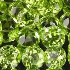 BEAUTIFUL PERIDOT 3MM ROUND FACETS -CHINA (LOT OF 10 PERIDOTS)