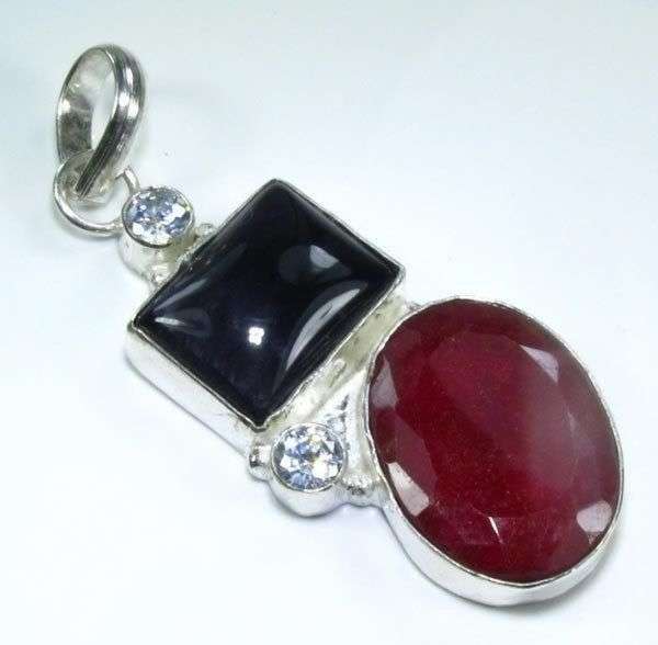 LUXURIOUS CHERRY RUBY+ONYX SILVER PENDANT 2 1/2" â 925 SILVER