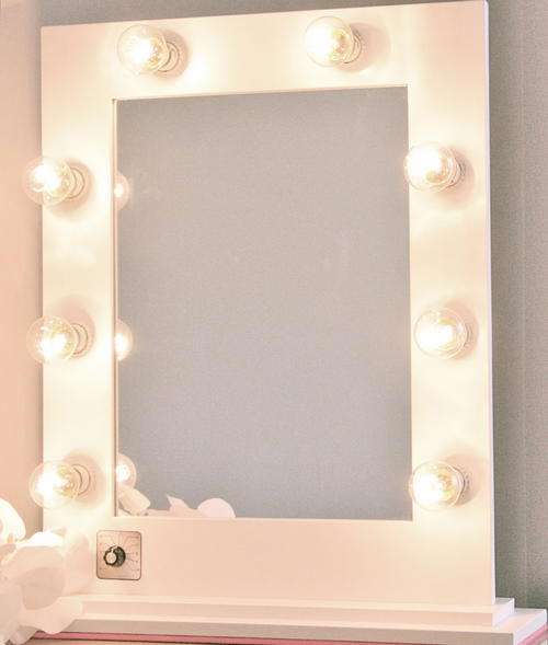 Hollywood Glam Vanity Mirror - Classic White