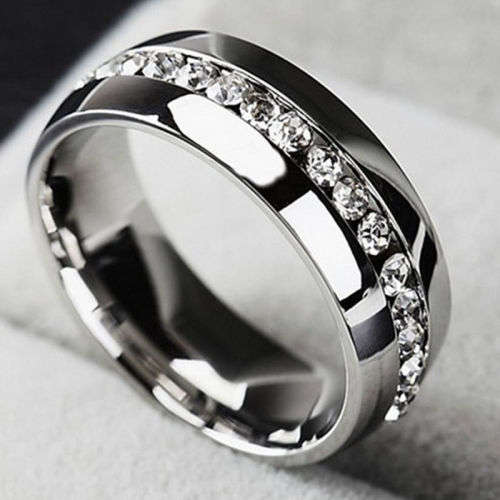 Beautiful Single Row CZ Crystal Ring - Size 9