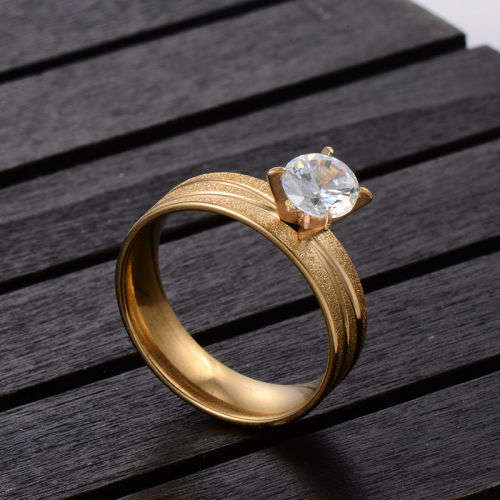 Beautiful Yellow Gold Plated Ring - Size 8