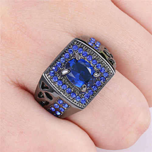 Elegant Blue Crystal Ring - Size 8 1/4