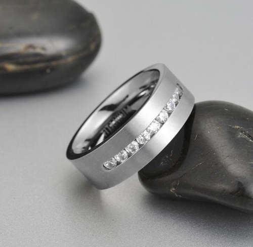 Elegant Stainless Steel Crystal Ring - Size 7