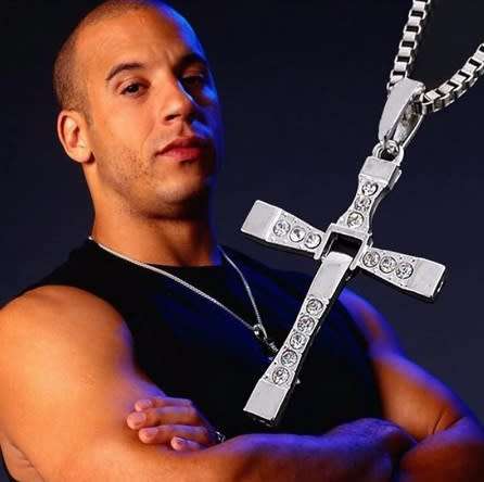 Men's Cross Pendant Necklace