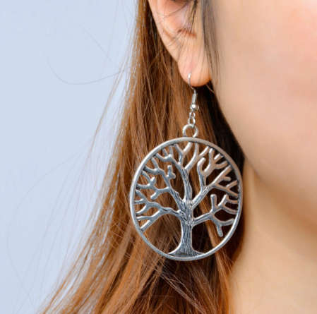 Beautiful Vintage Style Tree of Life Fashion Earrings