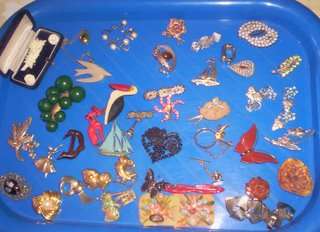 VINTAGE JEWELLERY