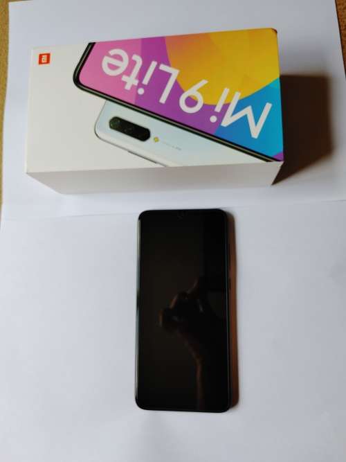 Xiaomi Mi 9 Lite - 4G Smartphone
