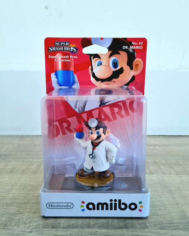 Super Smash Bros Dr Mario Amiibo