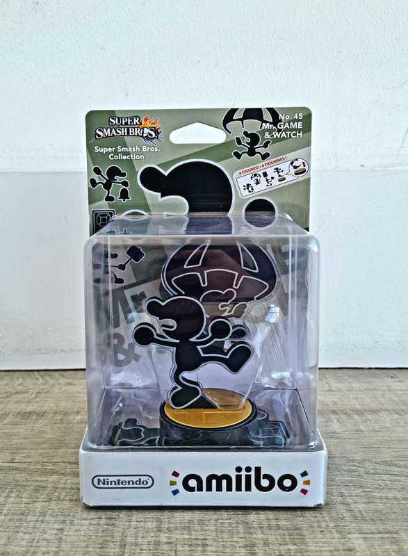 Super Smash Bros Mr Game & Watch Amiibo