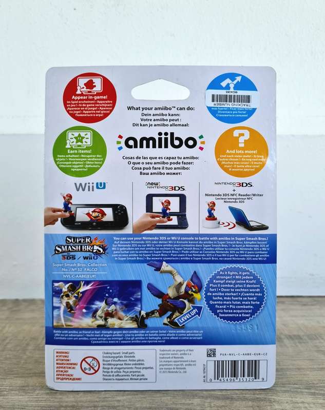 Super Smash Bros Falco Amiibo
