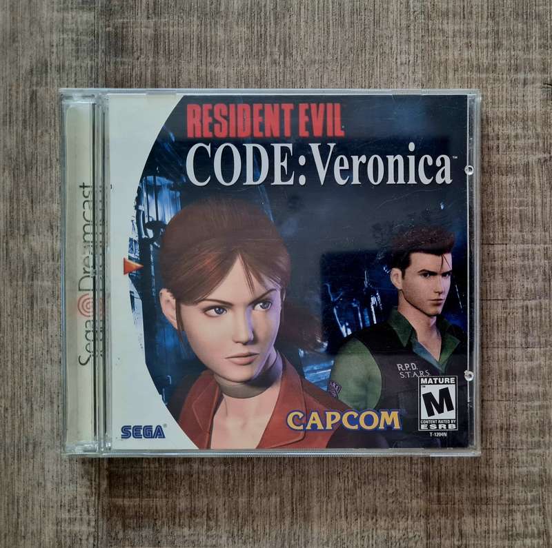 Resident Evil: Code Veronica + Strategy Guide - Sega Dreamcast