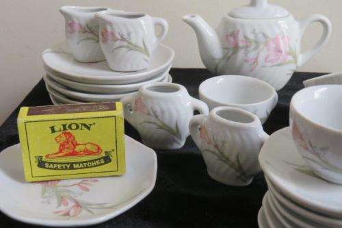 Miniature tea set