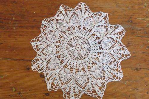 Large crochet doilie/ doily - white -42 cm