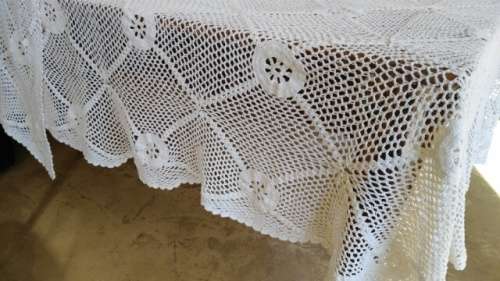 Crochet tablecloth - 225 x 160