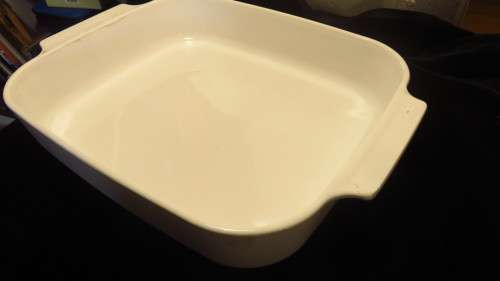 Corningware lasagne dish - A-21-B-N - white