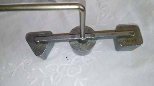 Snackle iron - 14.5cm length - 9cm high