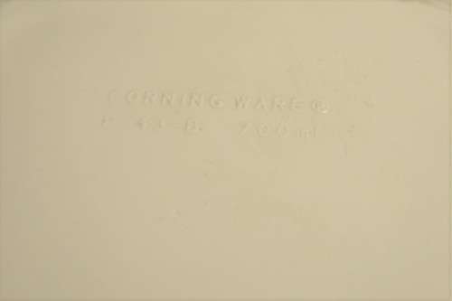 Small Corningware dish for microwave - le persil