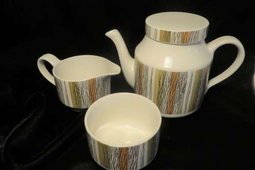 Midwinter - Sienna - teapot, jug and sugar bowl