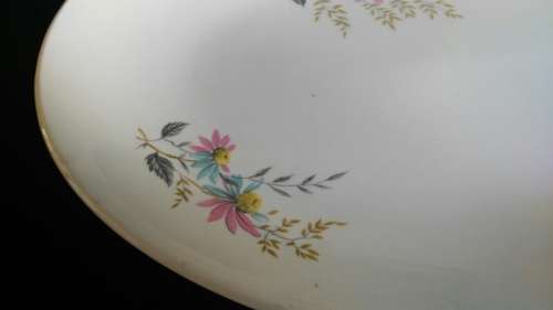 Ridgway -  small platter - susanna - 31cm - faded
