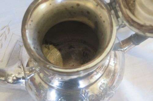 Sheffield teapot - Cooper brothers - silver plated