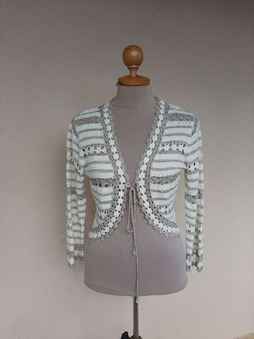 Crochet cardigan - Queens Park - size M - as new