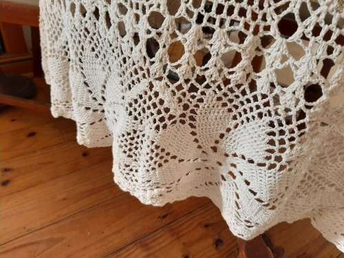 Crochet tablecloth - round - cream - 188cm - cotton -  good condition
