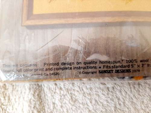Tapestry canvas kit - longstitch -  with yarns, needle and canvas