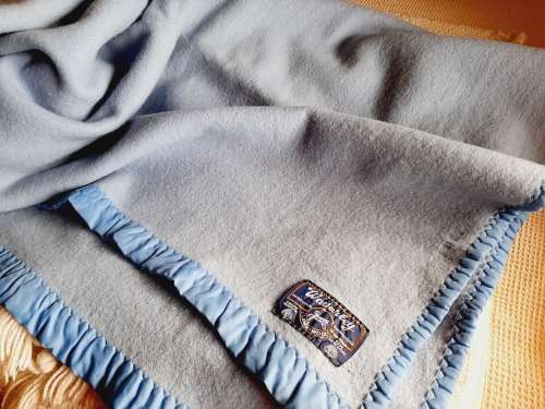 Waverley Blanket - lambs wool - blue 190 x 130cm