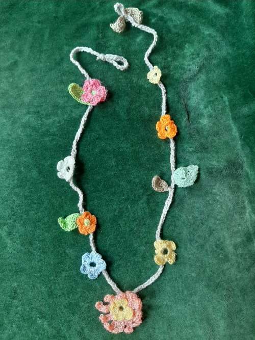 Garland of crochet flowers 80cm