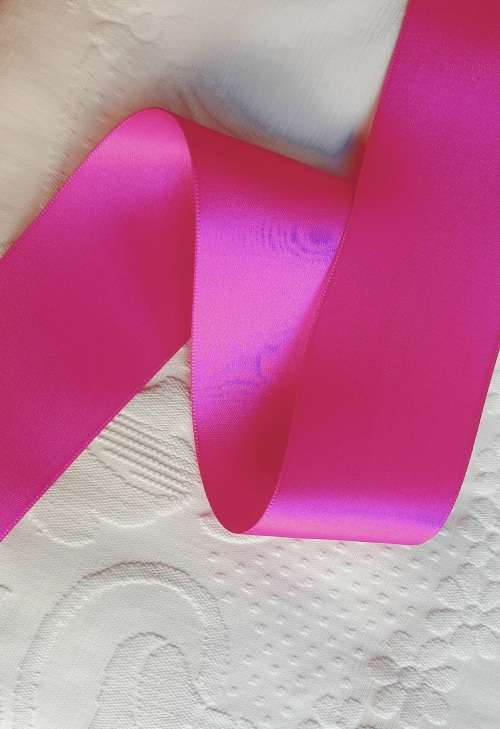5m Wide satin ribbon - cerise pink - 5cm wide