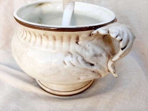 Capodimonte soup tureen