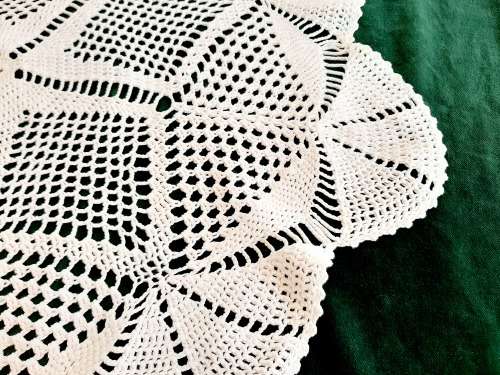 Large white crochet doilie/doily - 61cm - cotton