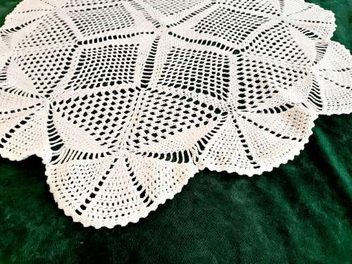 Large white crochet doilie/doily - 61cm - cotton