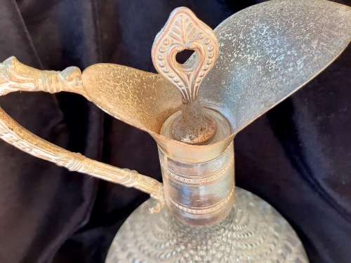 Ship`s decanter with silverpate detail - 26cm high