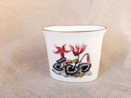 Royal Worcester toothpick holder 6.5cm toothpick holder