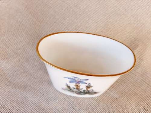 Royal Worcester toothpick holder 6.5cm toothpick holder