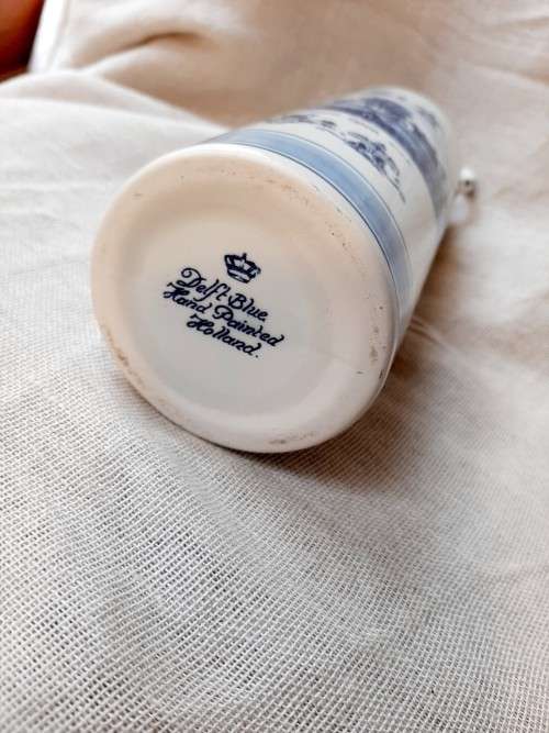 Delft liquor bottle - 25cm high