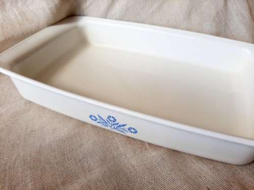 Corningware lasagne dish- P 332 - 35cm handle to handle x 31cm - very good condition