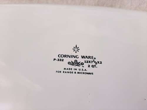 Corningware lasagne dish- P 332 - 35cm handle to handle x 31cm - very good condition