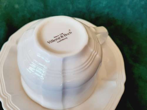 Villeroy and Boch coffee cup trio - Manoir