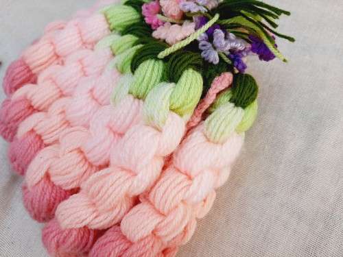 Tea cosy - for larger teapot - 18cm high