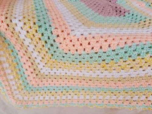 Small crochet baby blanket in pastel colours - unused - 80 x 84cm