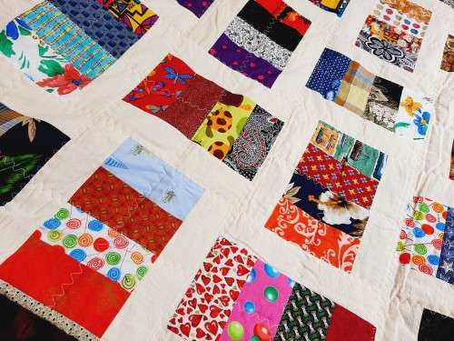 Quilt - - colourful - 123 x 120 cm - new