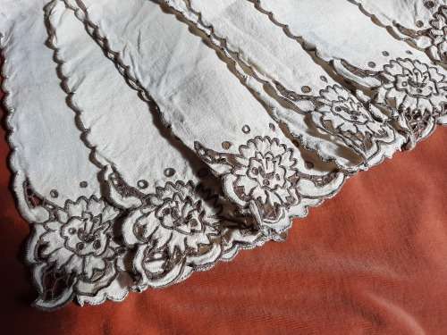 Set of 6 linen napkins - with brown embroidery - small marks  24 x 24cm