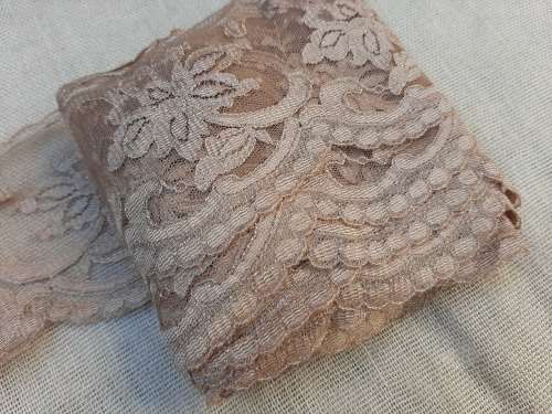 Synthetic lace -8.5cm wide -  price is per metre -