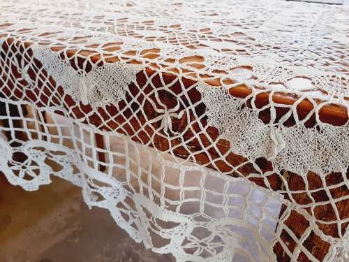 Vintage, handmade lace tablecloth- white 210 x 132 cm
